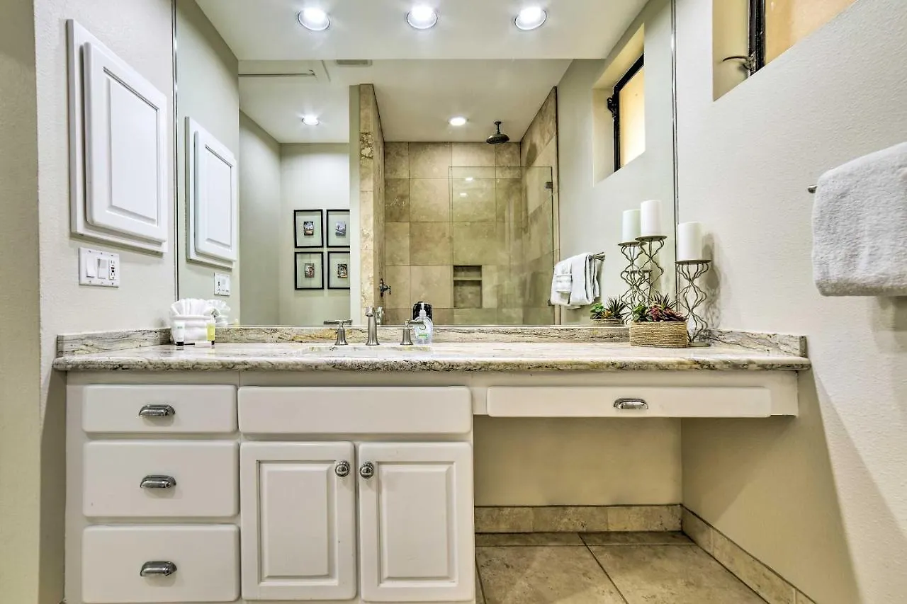 Appartamento Bright And Airy Lahaina Condo - Walk To Beach! Kahana Stati Uniti