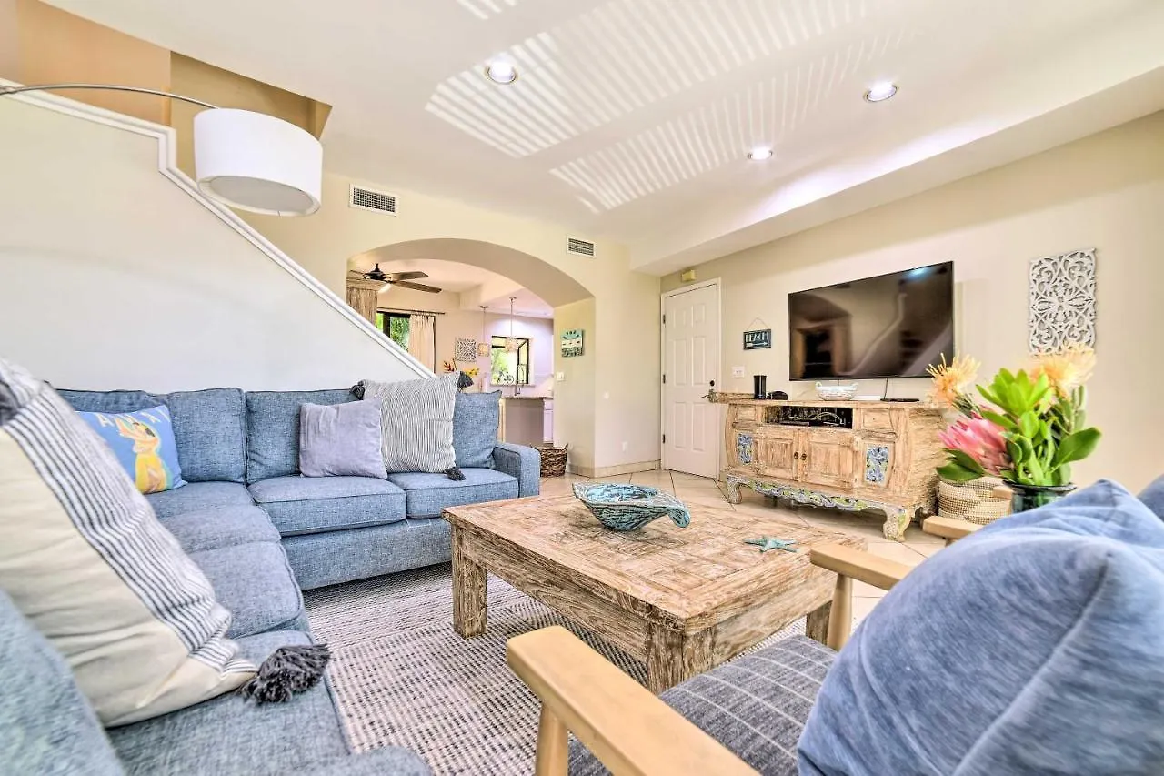 Bright And Airy Lahaina Condo - Walk To Beach! Kahana Apartment